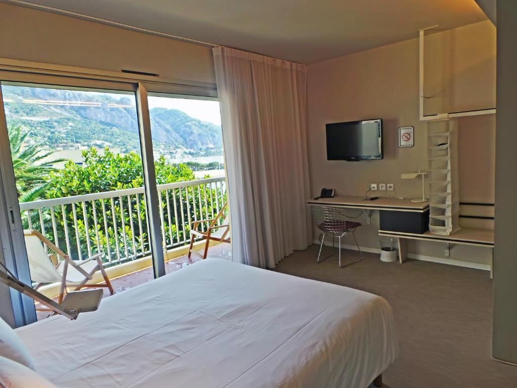 Gallery image of Hotel Palm Garavan in Menton