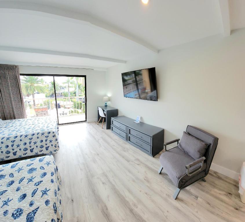 Satellite Motel - Quarto Duplo Com Varanda