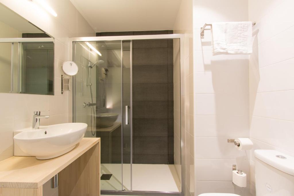 Ванная комната в Bilbao City Rooms