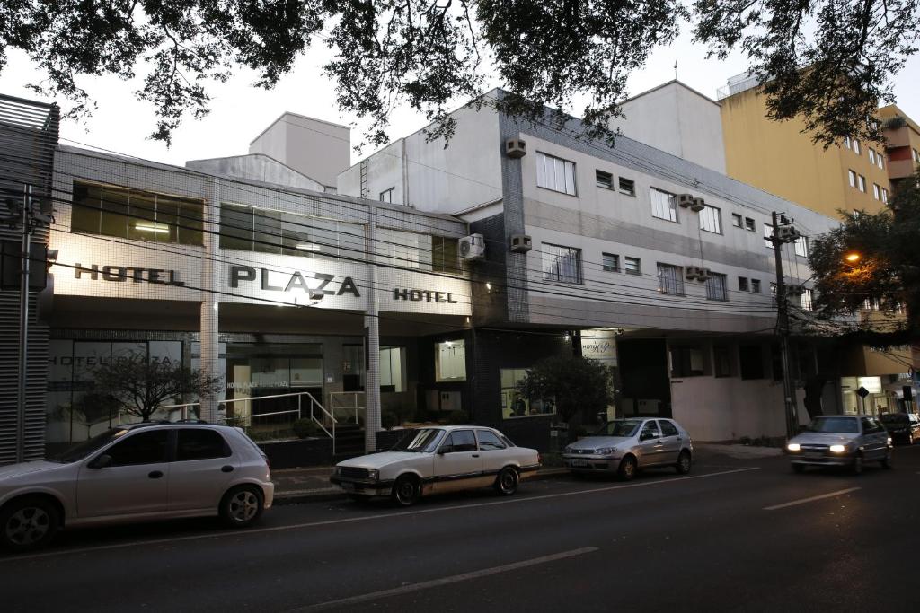  Hotel Plaza