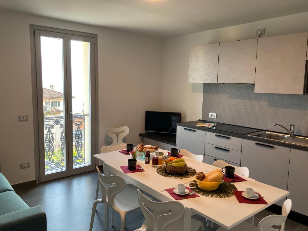 Kuchyňa alebo kuchynka v ubytovaní Residence Il Bosso