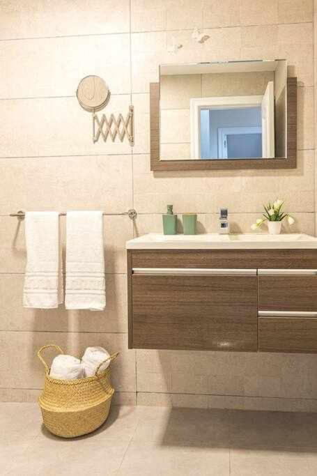Kúpeľňa v ubytovaní La Favorita preciosa villa con piscina privada