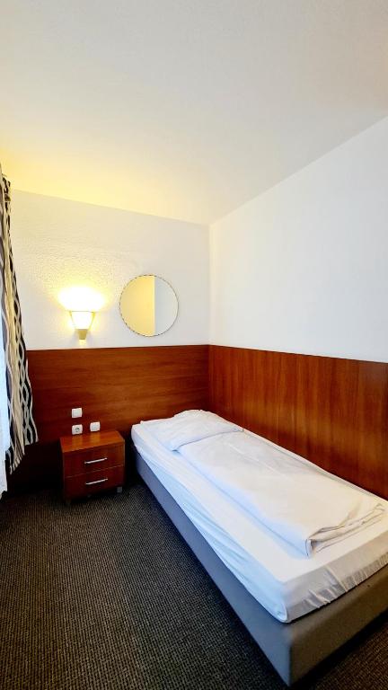 Hotel Zentrum - Resim 26