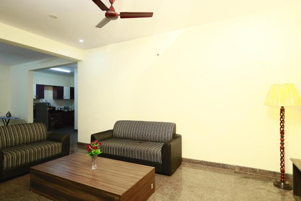 Tranquil Orchid Serviced Apartments - Two-Bedroom Apartment