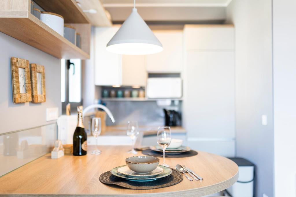 Kuchyňa alebo kuchynka v ubytovaní Apartman 4U