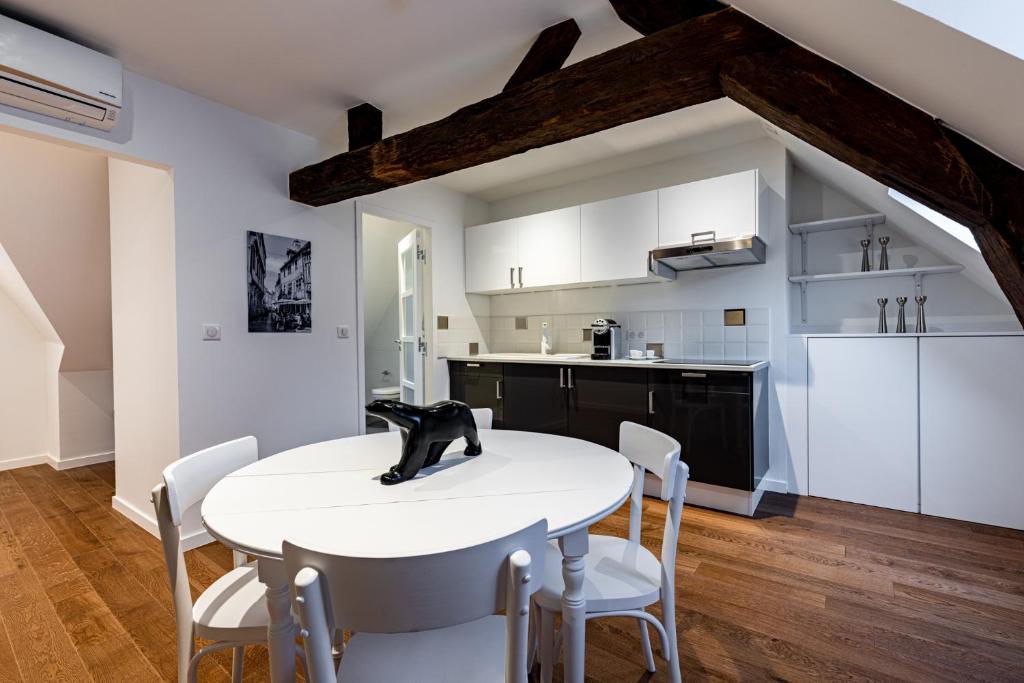 Hotel du Palais Dijon - Resim 26