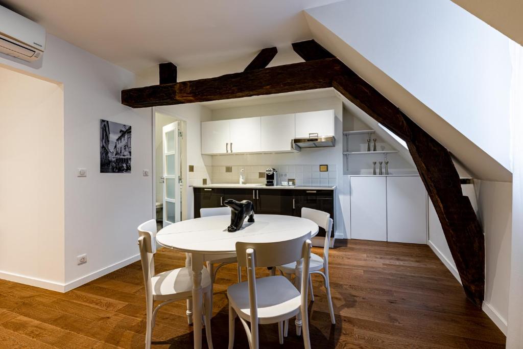 Hotel du Palais Dijon - Resim 27