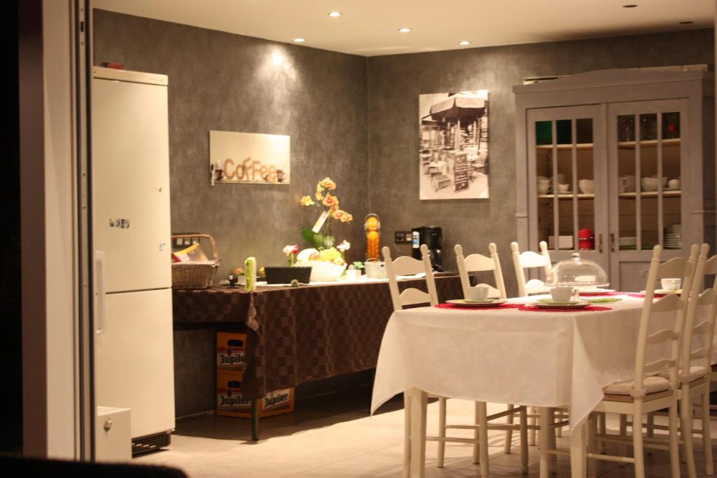 Nápoje v ubytování B&B Au coin des sources