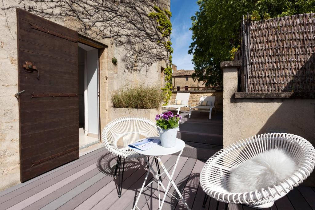 Balkón nebo terasa v ubytování Le Vieux Castillon