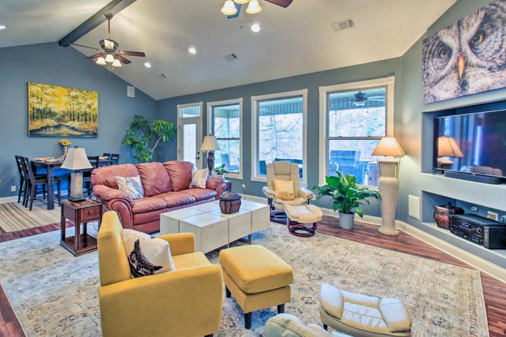 a living room with a couch and chairs at Grand Hot Springs Home Less Than 5 Mi to Lake Desoto! in Hot Springs Village