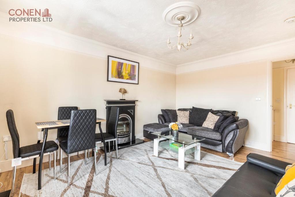 Stunning 2-Bed Apartment in Grays