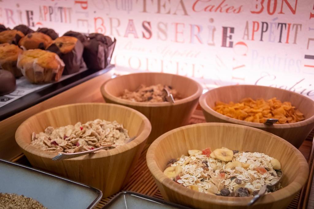 Hotel Mediterraneo Valencia - Resim 38