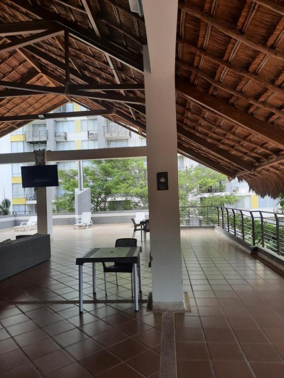 Restaurace v ubytování Ricaurte vía a Girardot -Peñazul Aldea