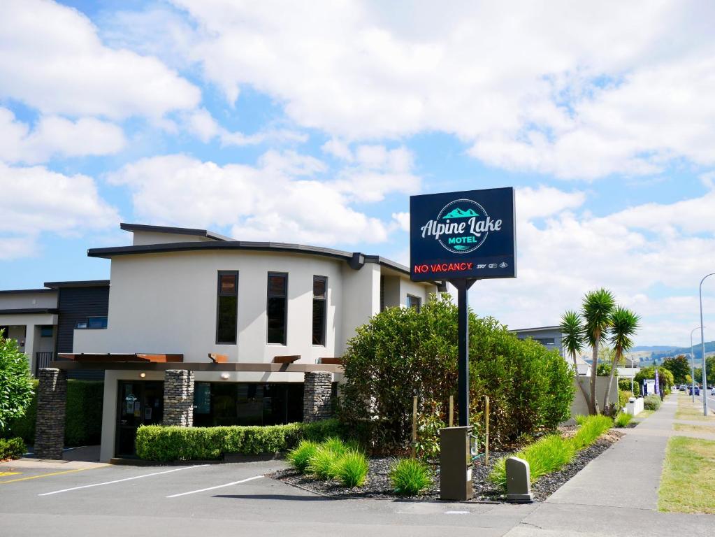 Gallery image of Alpine Lake Motel in Taupo