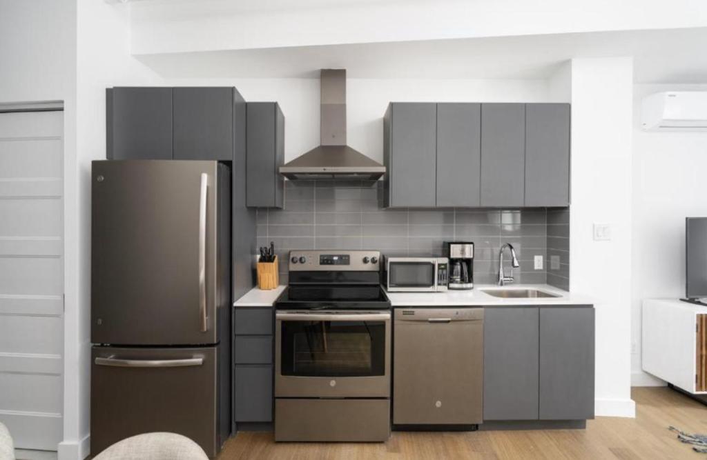 Bakan- Palais des Congres, Convention Centre - Resim 8