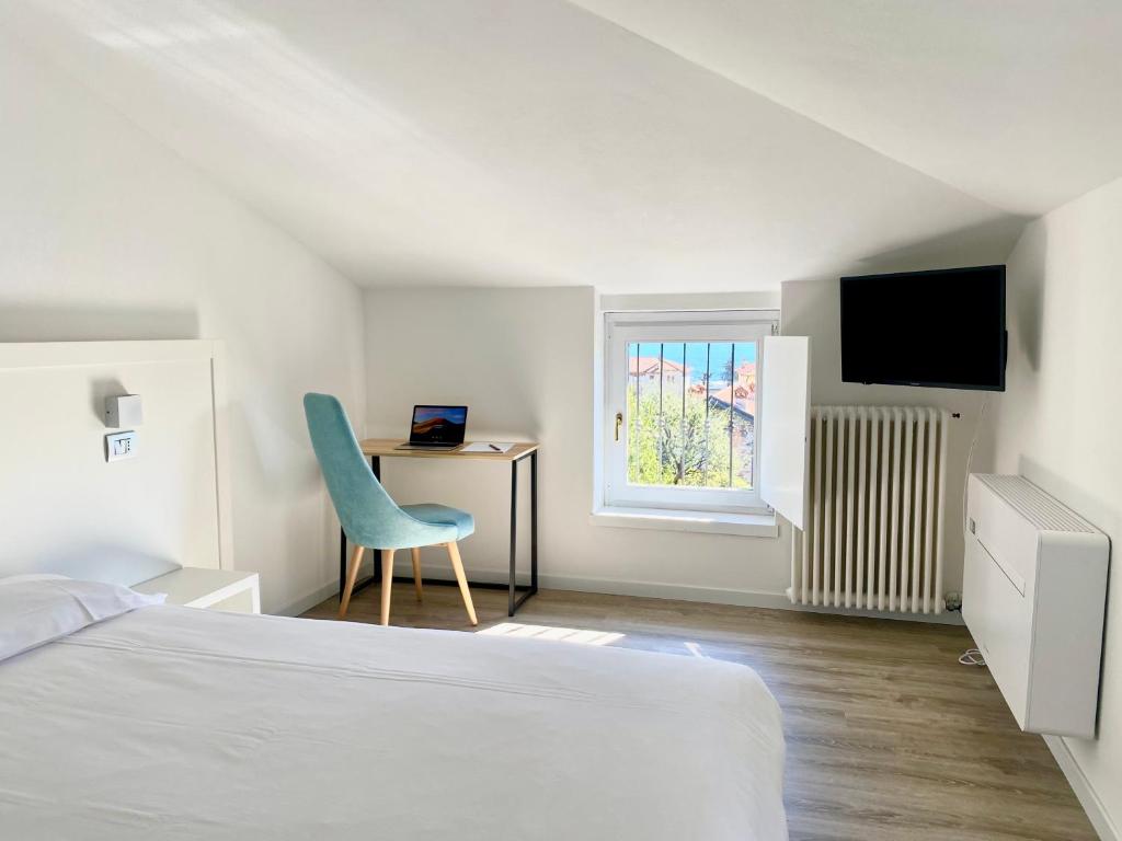 A television and/or entertainment centre at ABIES lago di Como