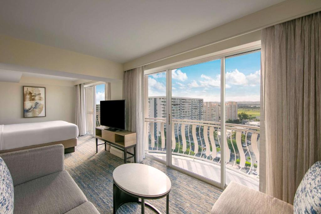 The Royal Sonesta San Juan - Junior King Suite With City View