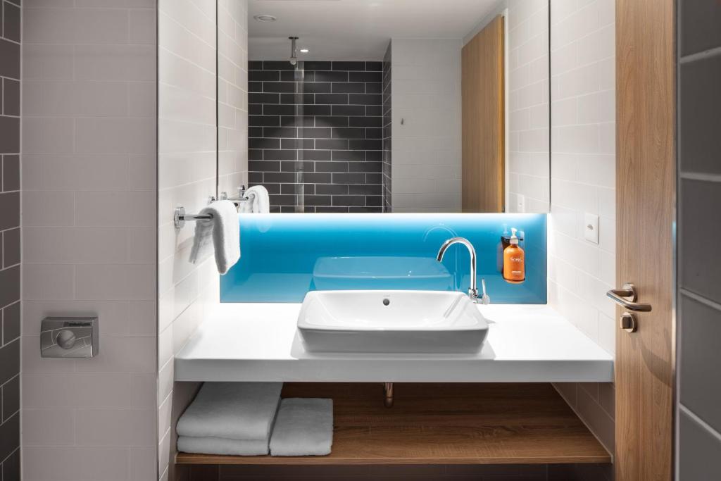 Koupelna v ubytování Holiday Inn Express - Aarburg - Oftringen by IHG
