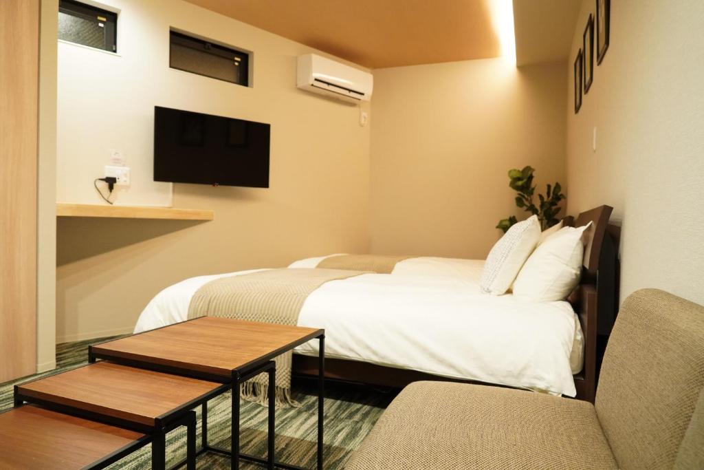Liaison Court Nishikujo Universal Bay - One-Bedroom Apartment
