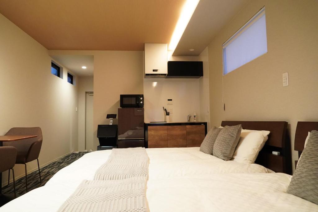 Liaison Court Nishikujo Universal Bay - One-Bedroom Apartment
