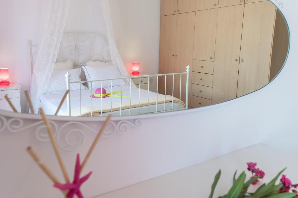 Posteľ alebo postele v izbe v ubytovaní Crystal Villa II