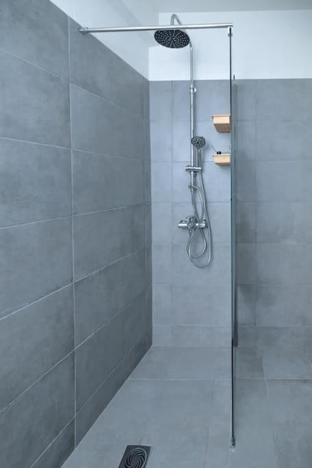 Kúpeľňa v ubytovaní Larissa city center apartment