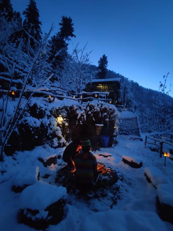 Parvatis Lap Luxury Hostel & Camps v zimě