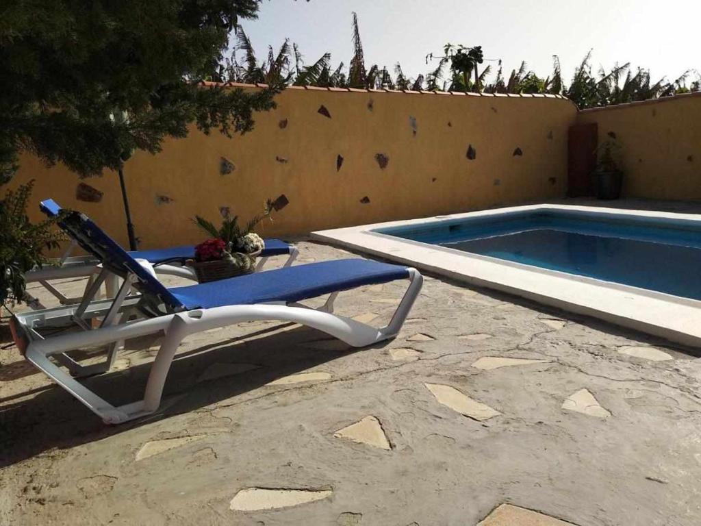 Bazén v ubytování Vivienda Vacacional Finca Jorsam con Piscina nebo v jeho okolí