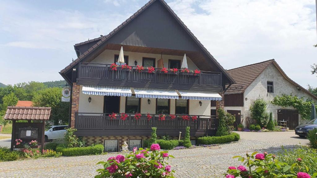 Budova, kde se hotel nachází