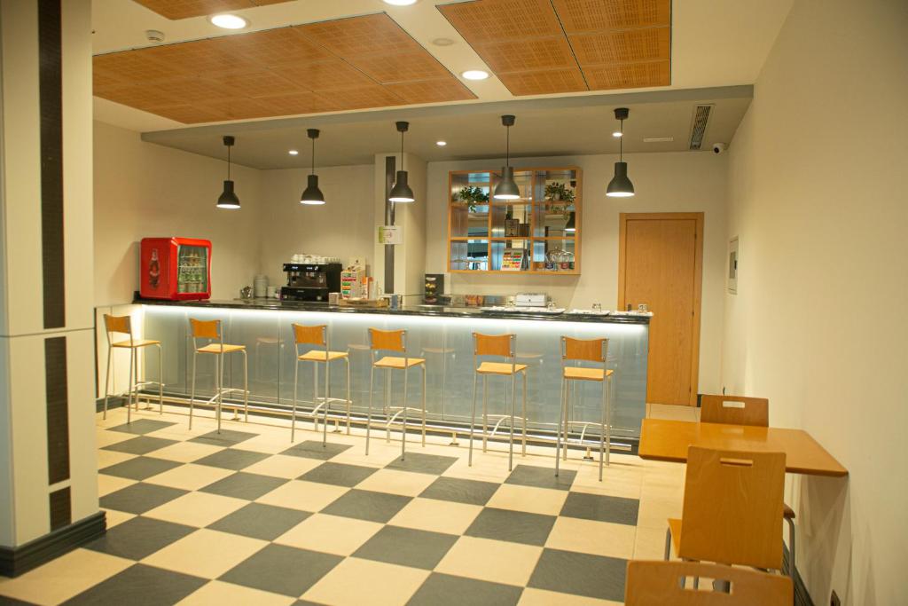 Lounge nebo bar v ubytování Hotel Camino Real