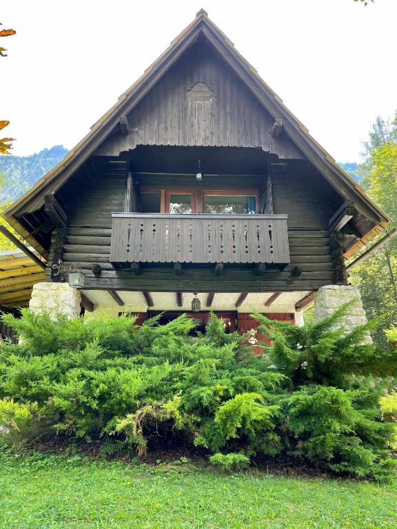 Zahrada ubytování Red Beech Cabin - Lake Bohinj & Triglav National Park retreat