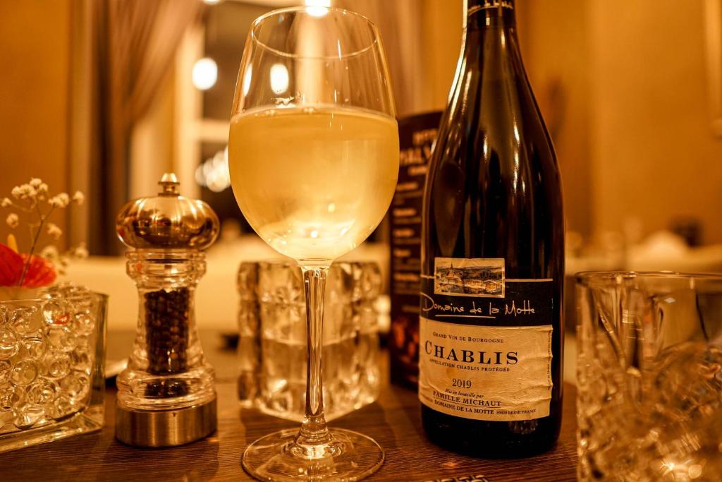 Bebidas en Halvard Hotel