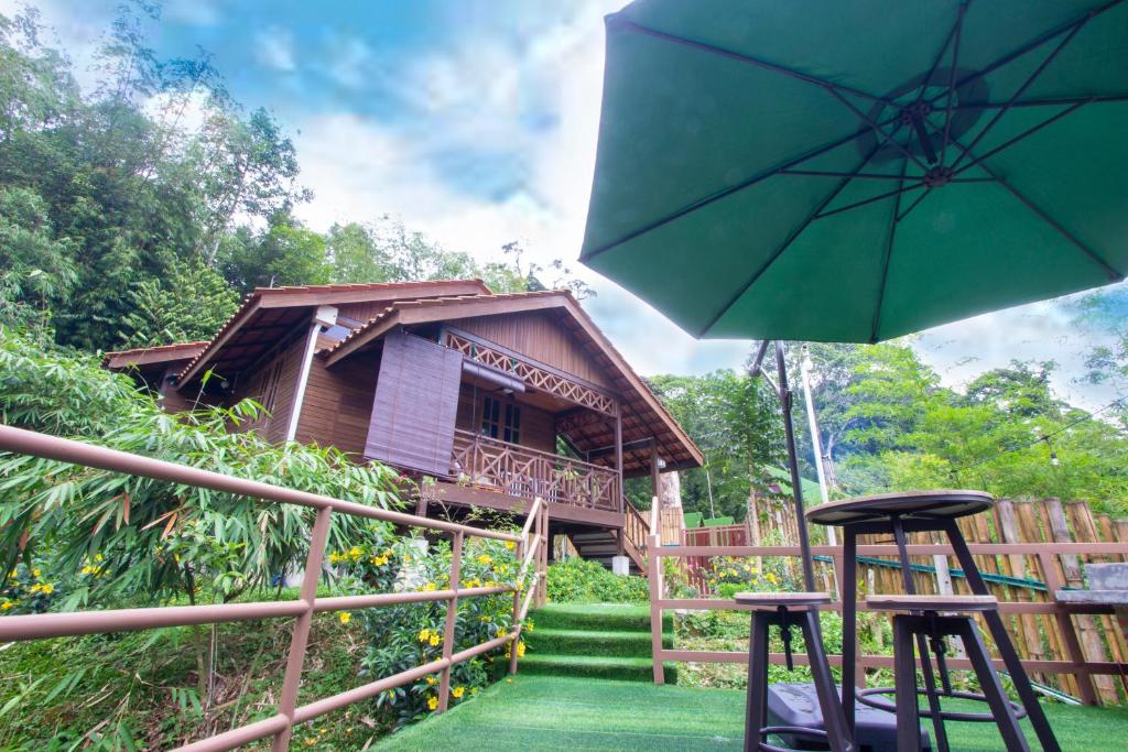 Genting Greenwoods Tiny Houses & Events Hall - Chalet De Tres Habitaciones