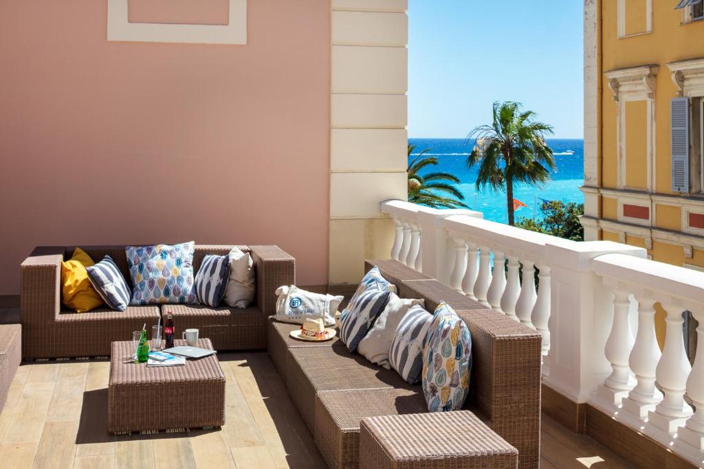 Hotel Beau Rivage - Suite Junior Con Terraza Y Paquete De Playa