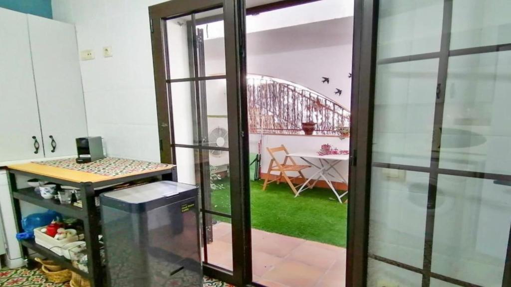 Kuchyňa alebo kuchynka v ubytovaní VACAY Dúplex Gala, jardín, aire libre, sol, en la Costa Brava, L'Escala!