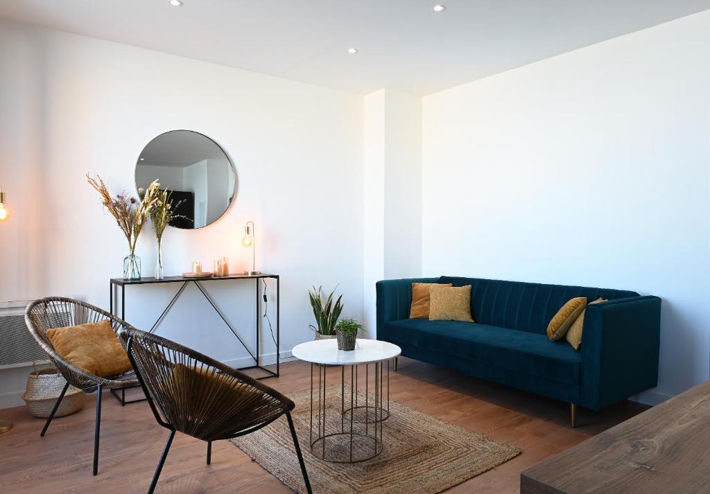 Posezení v ubytování Sognu di Matteu - Bel appartement entièrement climatisé - vue mer, vieux port Bastia