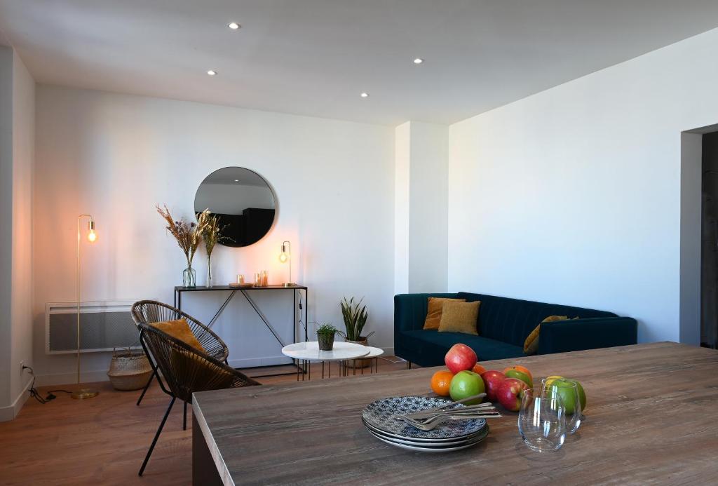 Posezení v ubytování Sognu di Matteu - Bel appartement entièrement climatisé - vue mer, vieux port Bastia