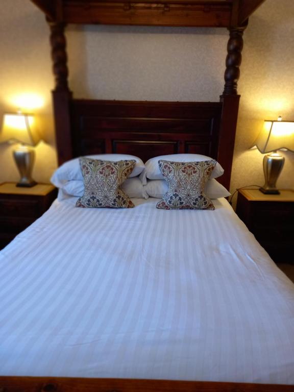 Megstone House - Camera Doppia Con Letto A Baldacchino
