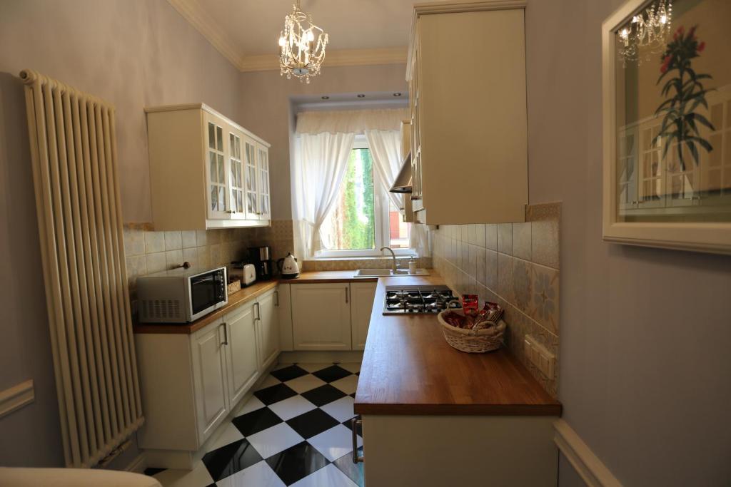 Blueberry Apartments - 8