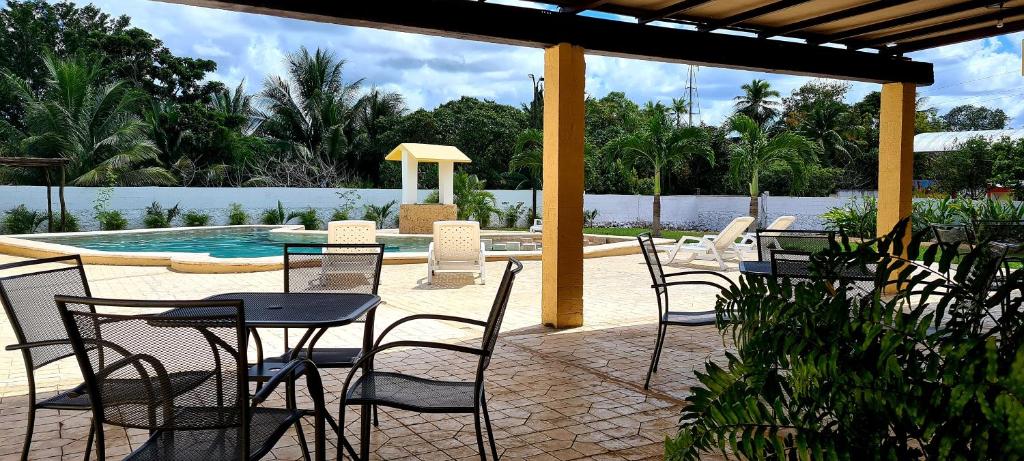 Bazén v ubytování Hotel Quinta Izamal nebo v jeho okolí