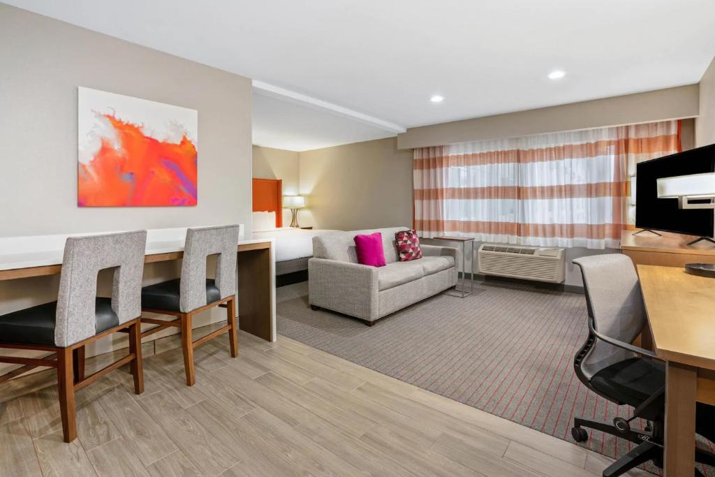 Posezení v ubytování La Quinta by Wyndham Seattle Federal Way