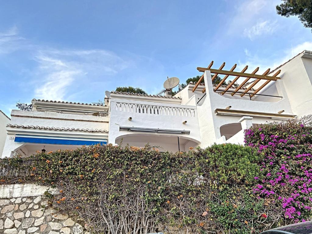 The building in which the holiday home is located