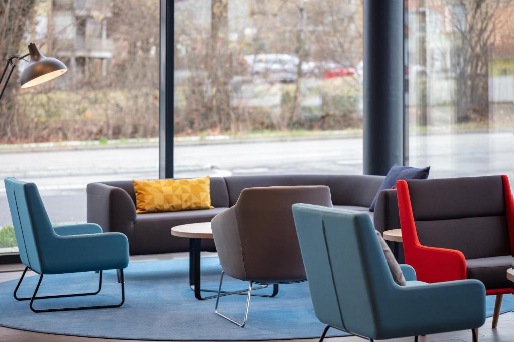 Posezení v ubytování Holiday Inn Express - Aarburg - Oftringen by IHG