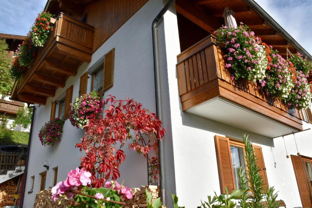 The building in which Az apartmant is located