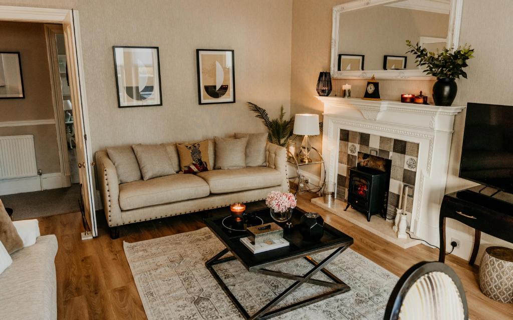 Fotografie z fotogalerie ubytování Unique Beach 2 bedroom town house, Golf Paradise v destinaci Prestwick