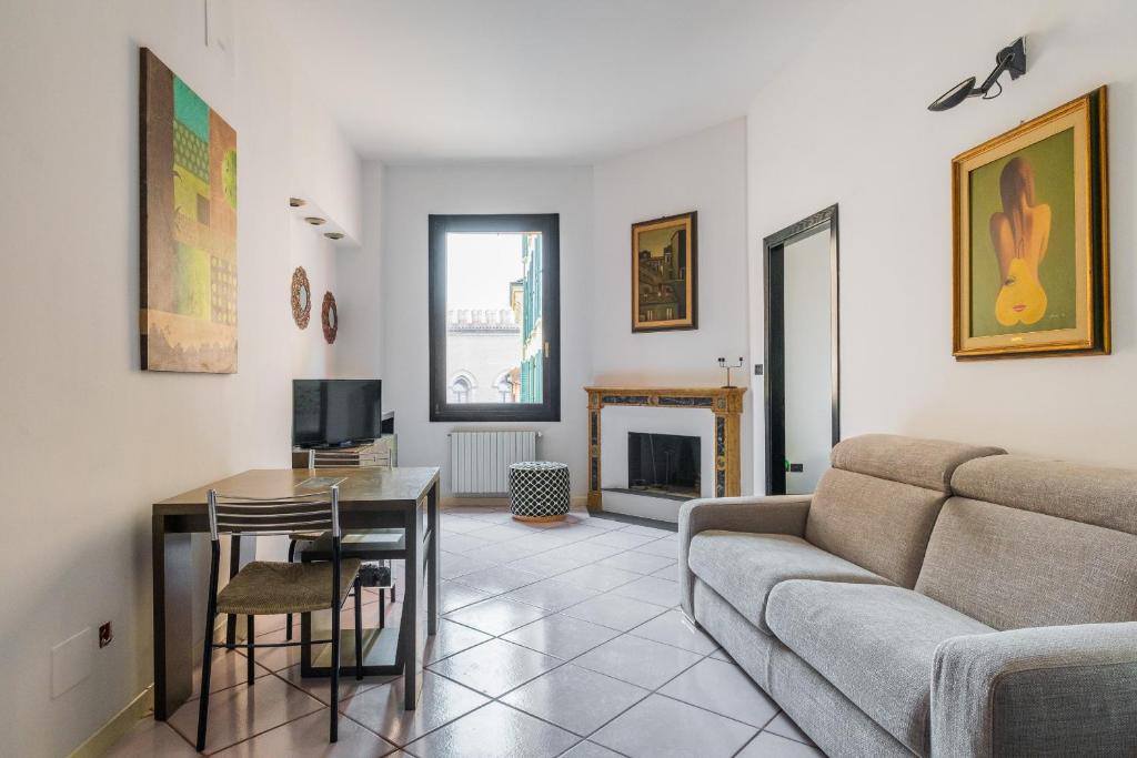 Torre dell'Orologio Apartment by Wonderful Italy - Apartment