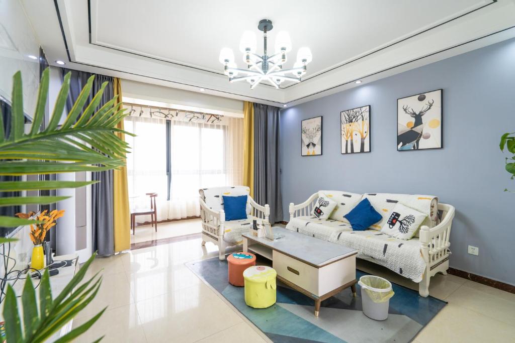 Khu vực ghế ngồi tại Locals Apartment Place 97