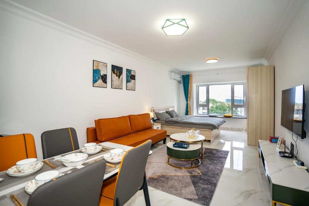Locals Apartment Inn 15