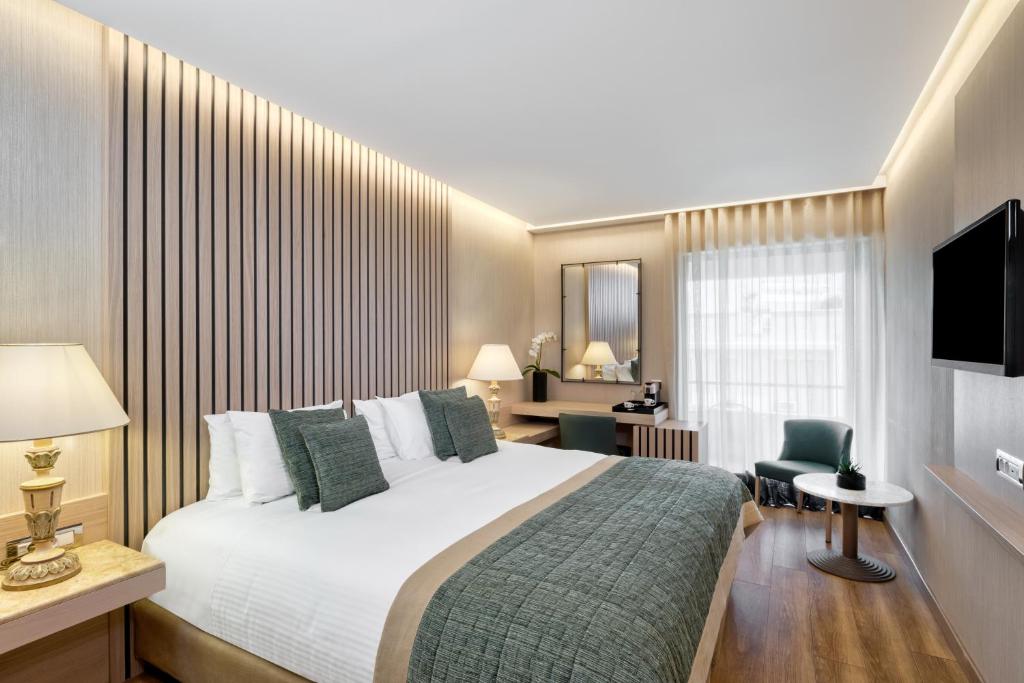 
Executive Double Room
