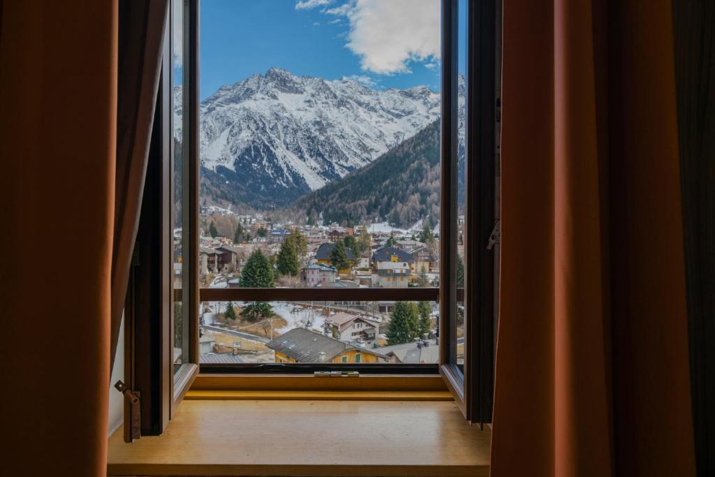 Widok na góry z tego hotelu